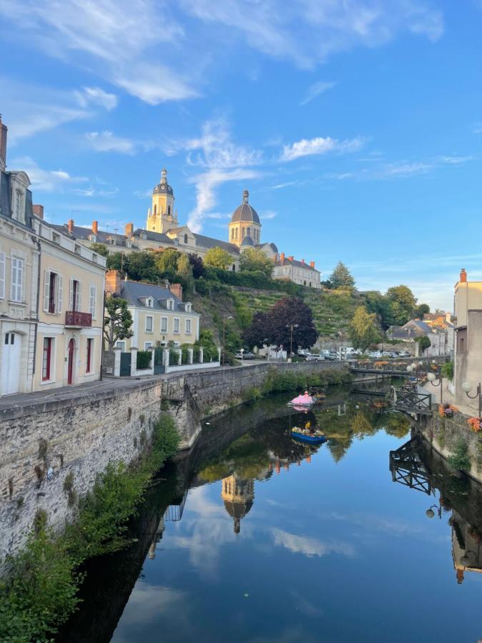 Le Cottage De L'Oudon 塞格雷 外观 照片